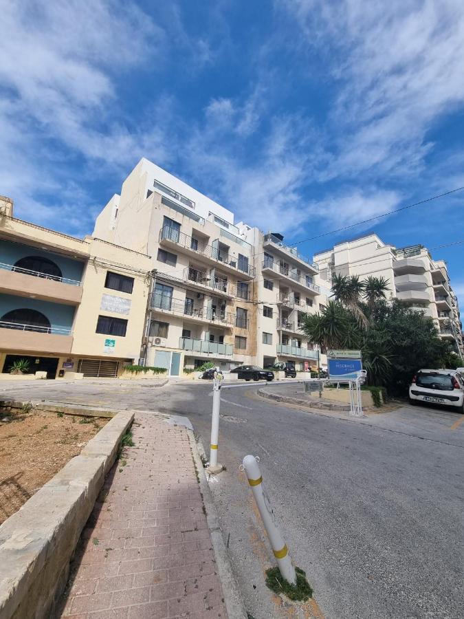 Korzo Suites St. Julian'S Luaran gambar